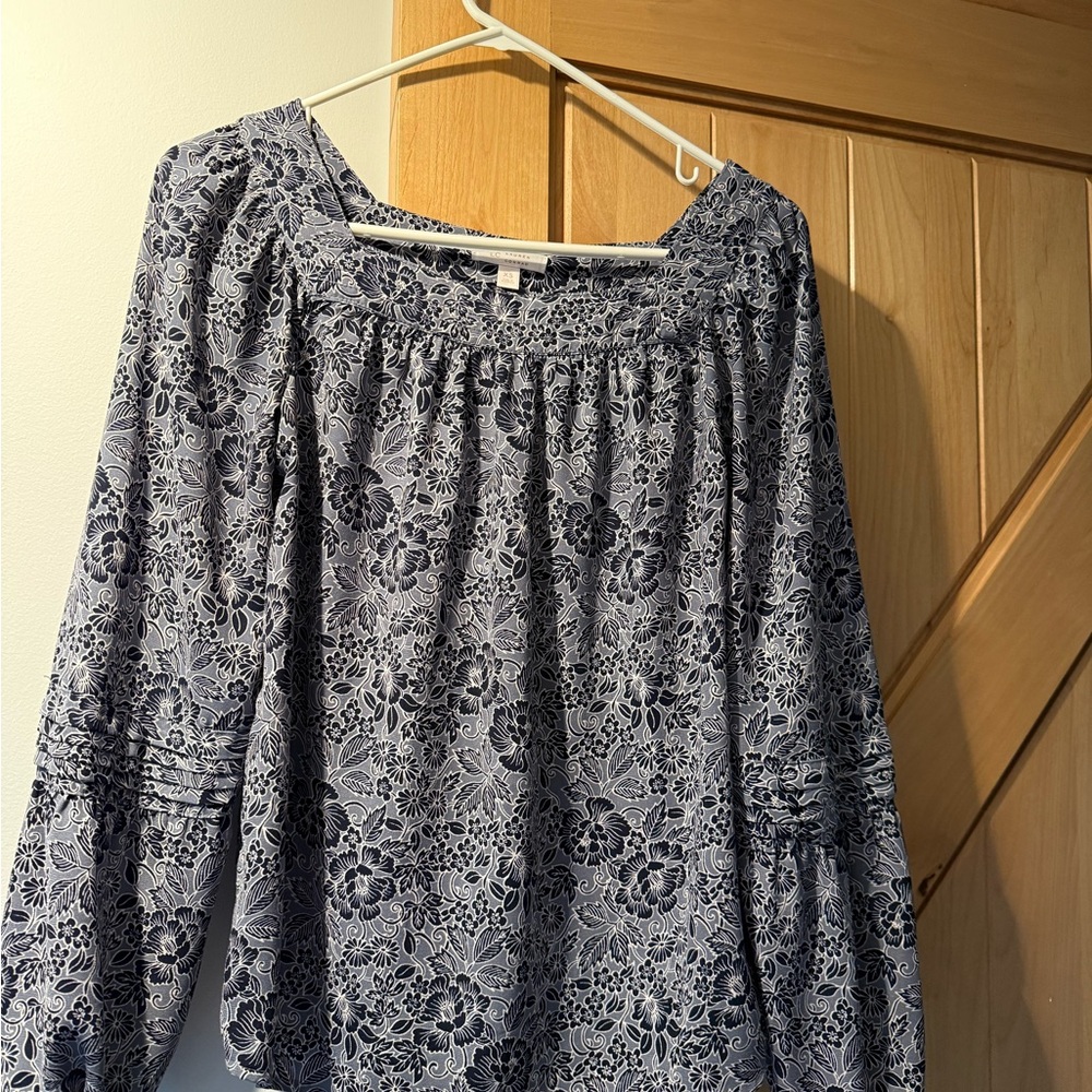 LC Lauren Conrad Black and White Smocked Long Sleeve Blouse